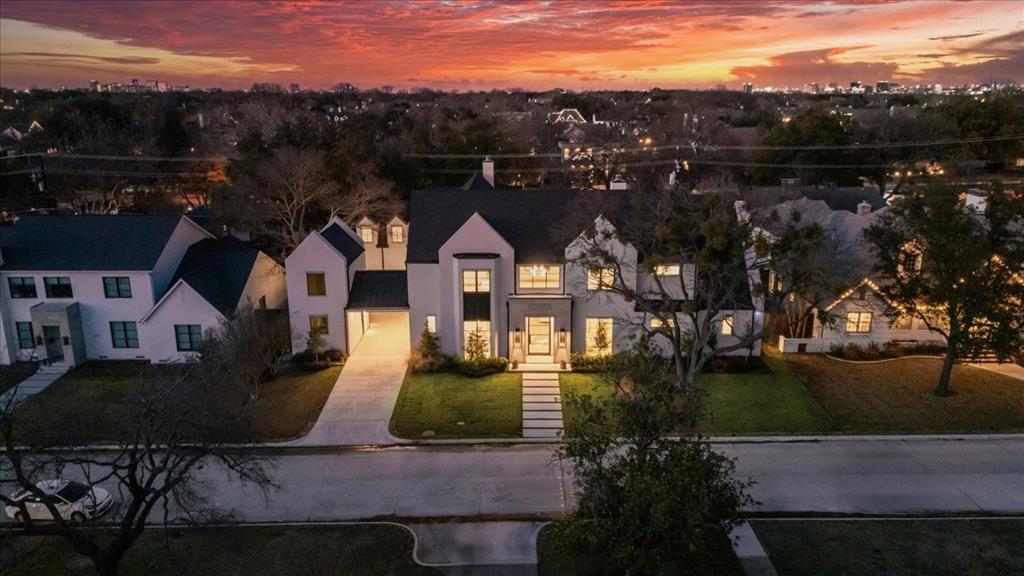 Walnut Crest - Residential