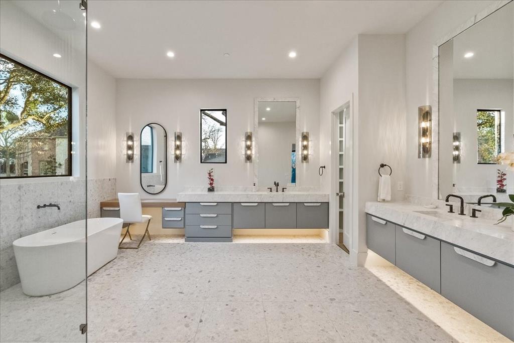 Walnut Crest - Residential