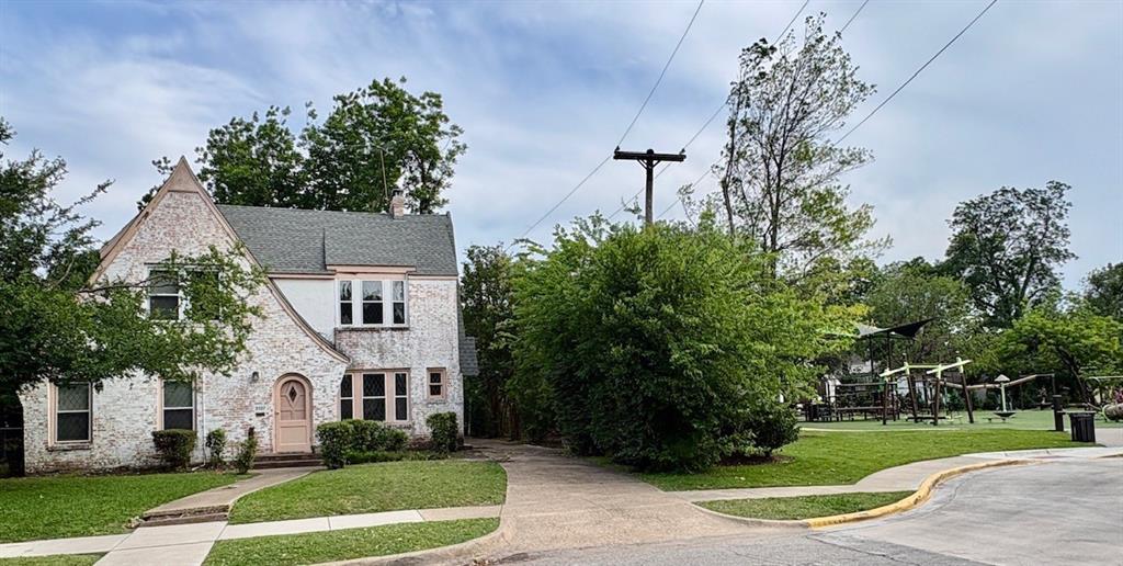 Campus Heights 02 - Residential