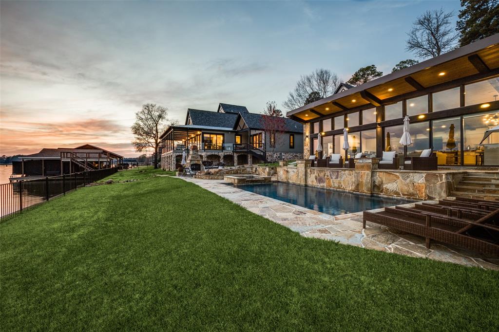 MARINA POINT - Residential