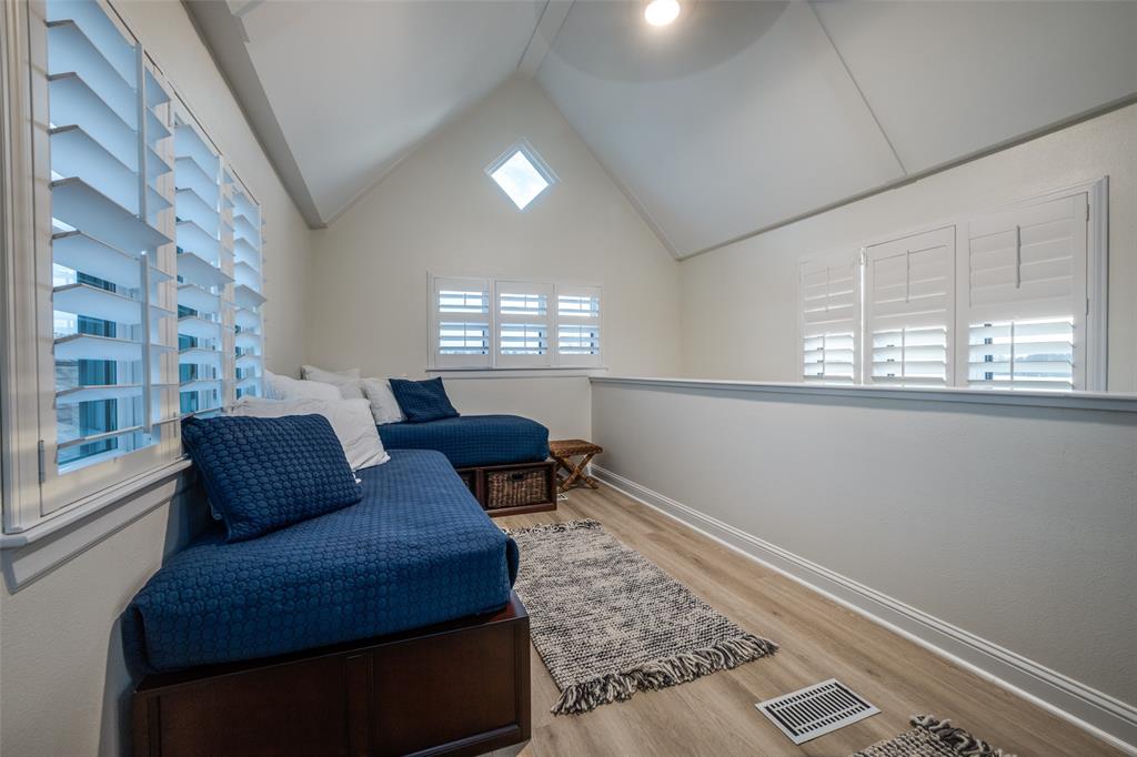 MARINA POINT - Residential