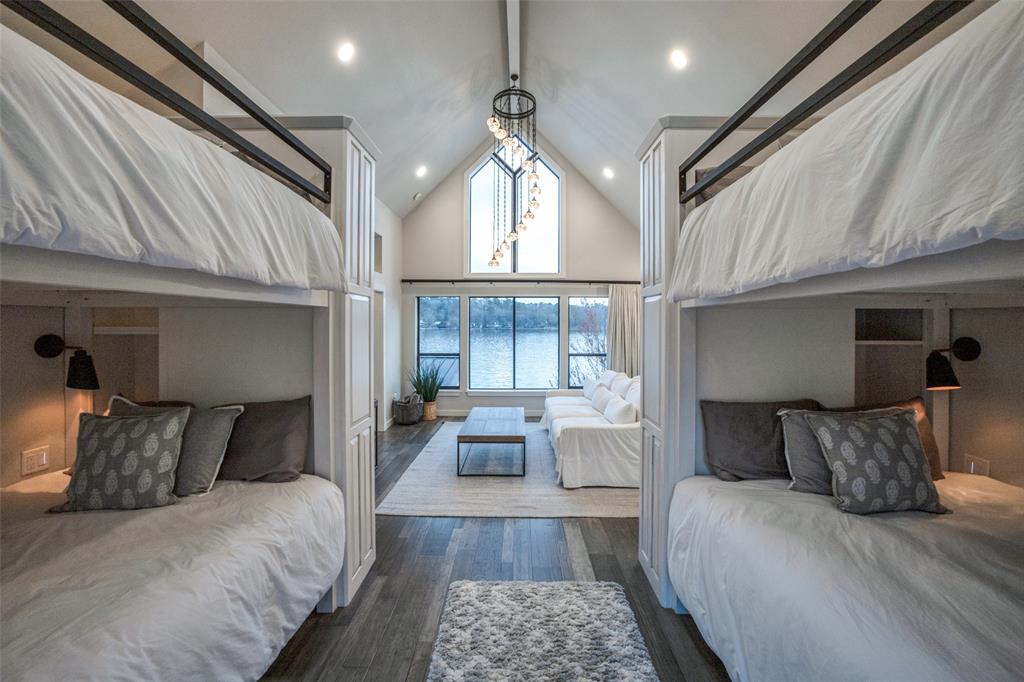 MARINA POINT - Residential