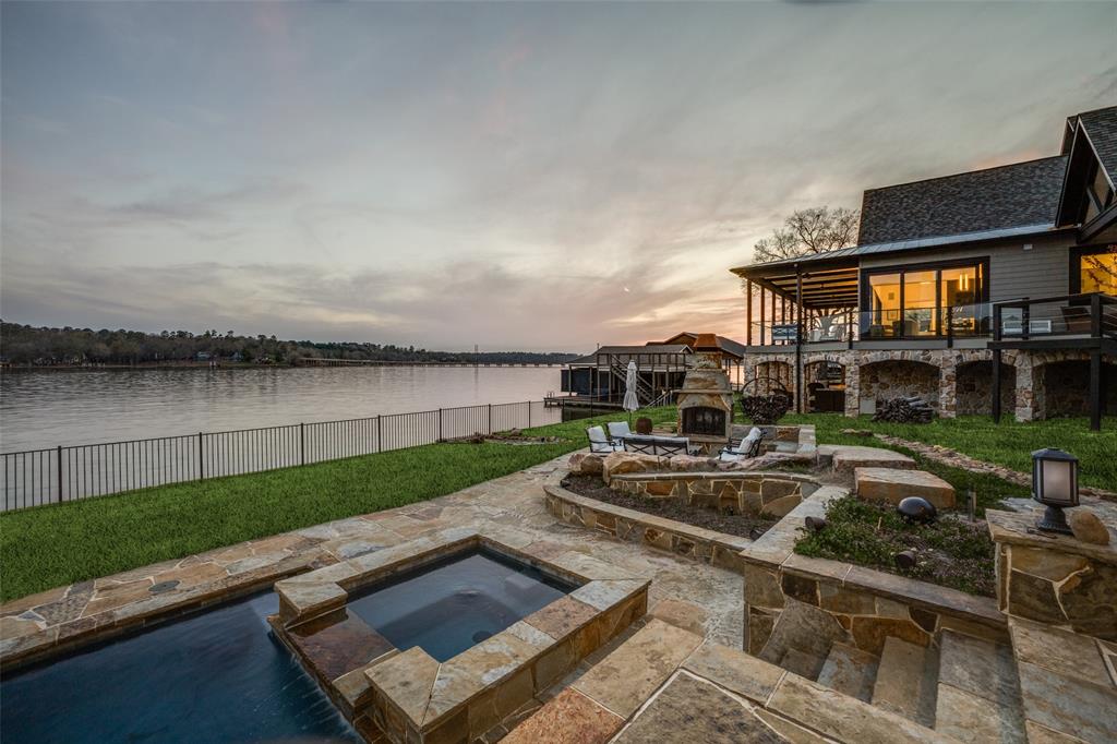 MARINA POINT - Residential
