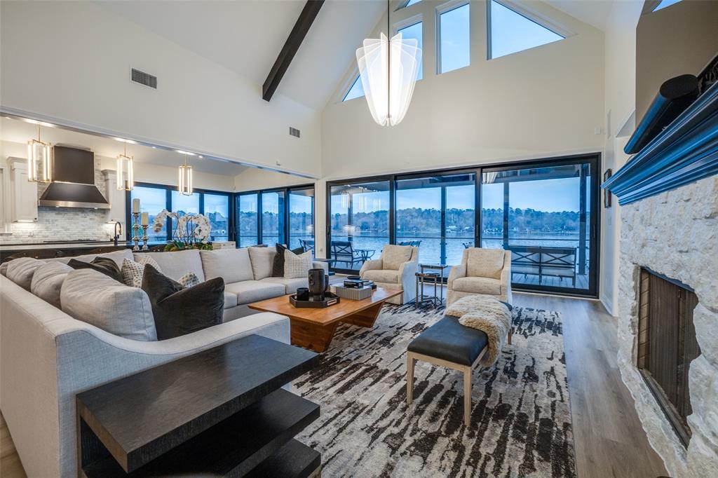 MARINA POINT - Residential