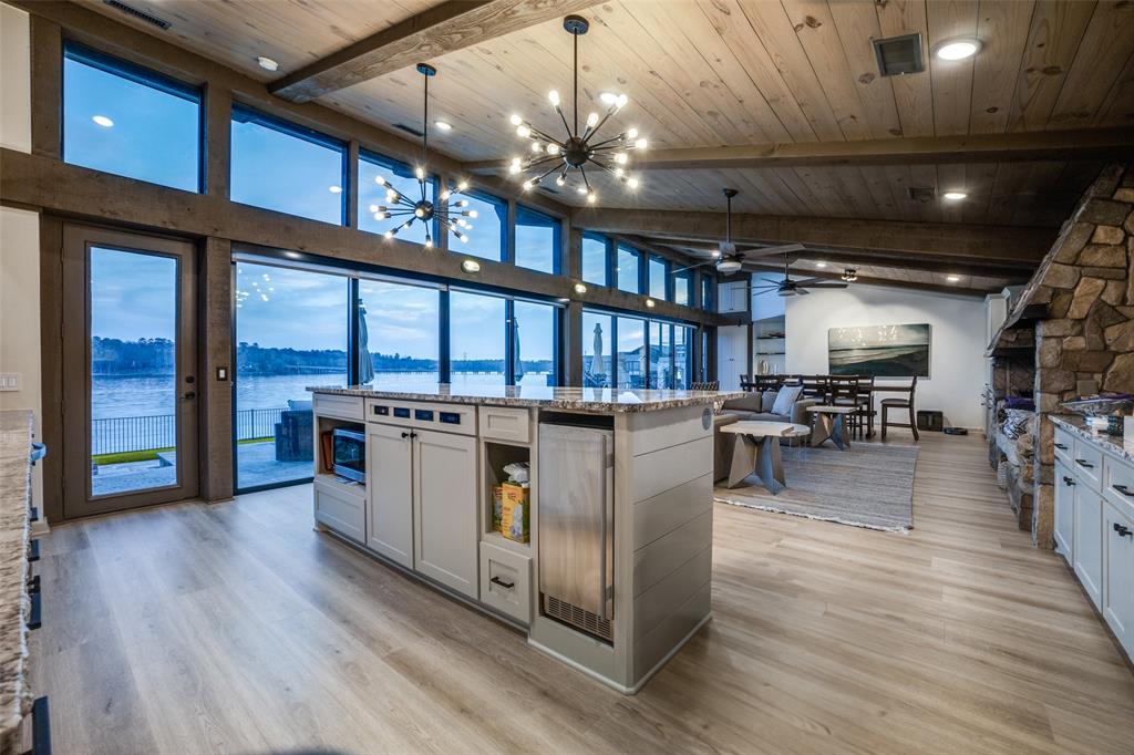 MARINA POINT - Residential