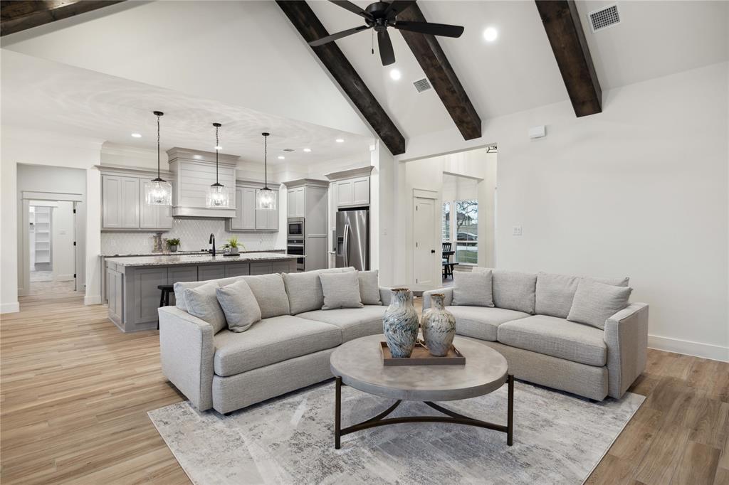 Vintage Oaks - Residential