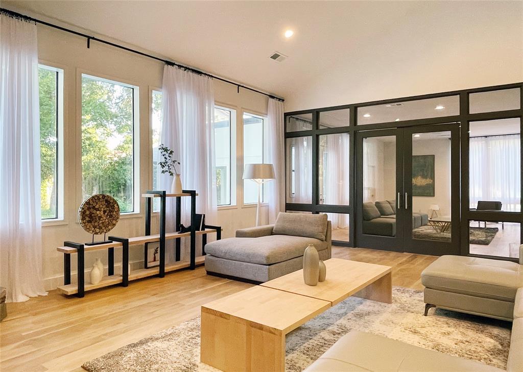Hillcrest Wood - Residential