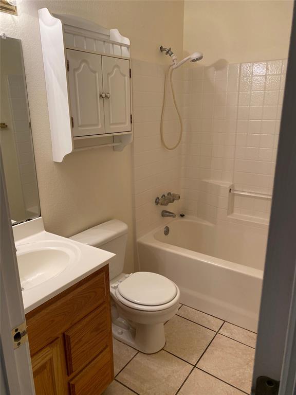 Continuation 01 Mesquite Fores - Residential Lease