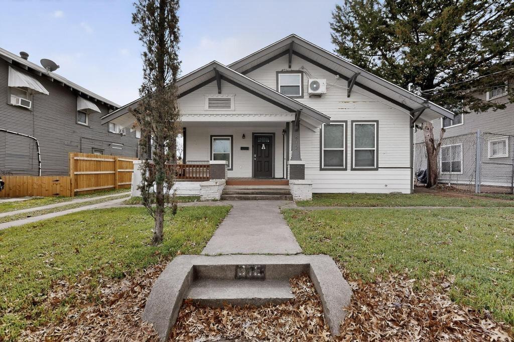 This spacious property offers comfortable living with multiple bedrooms and bathrooms, providing plenty of room for families or roommates. The layout is designed for convenience and functionality, with bright living areas and two well-sized kitchens, and ample storage throughout. This property has  updated plumbing and electrical with a roof and HVAC that were both replaced less than three years ago. Homeowners will appreciate the generous parking available on the property, making it easy for multiple vehicles and guests. Ideally located near desirable shopping centers and restaurants, less than 5 minutes from the Bishop Arts District as well as 20 minutes from Downtown Dallas and the Design District. 
This property is a large single family home that can fit multiple objectives for any family or buyer, with two separate entryways (Unit A door and Unit B door).
Unit A has a living room, one bedroom, large bathroom, kitchen, breakfast area and laundry closet for stackable washer and dryer connections.
Unit B has 2 bedrooms and 1 lofted bedroom, large kitchen, dining area, living room, two bathrooms and a utility room with washer dryer connections.
This home combines practical living space with the benefit of being close to popular dining and retail destinations offering an excellent opportunity for both investors and homebuyers. ( NO SURVEY AVAILABLE)