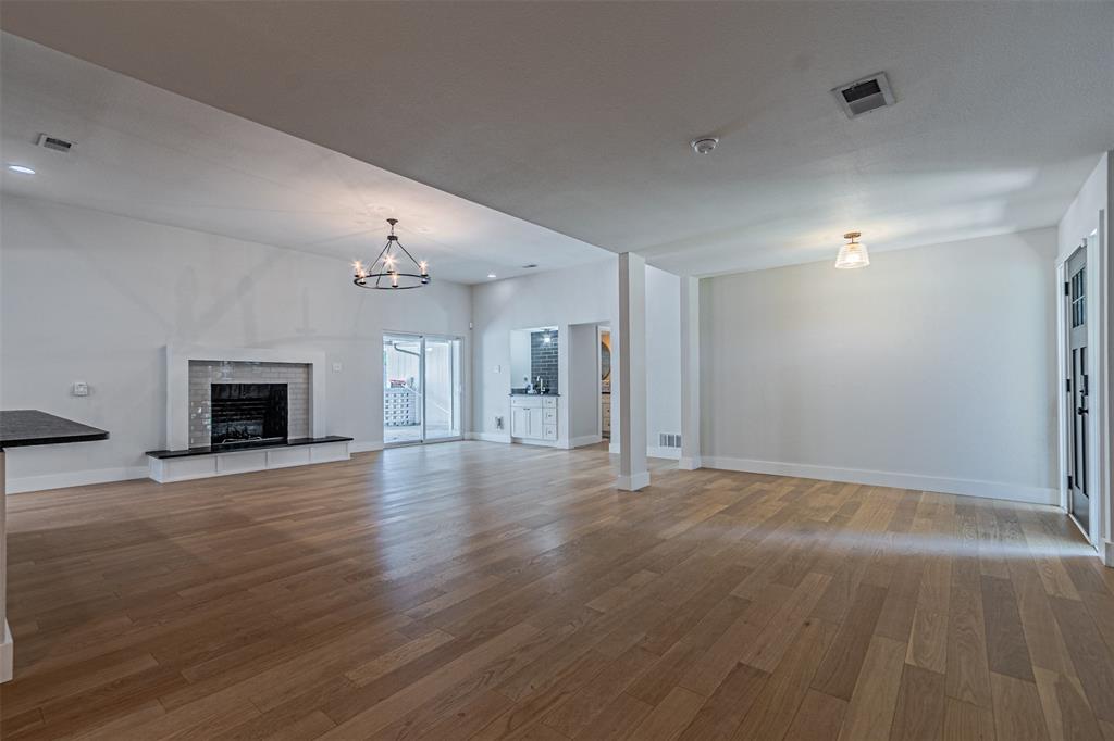 Prestonwood 03 - Residential