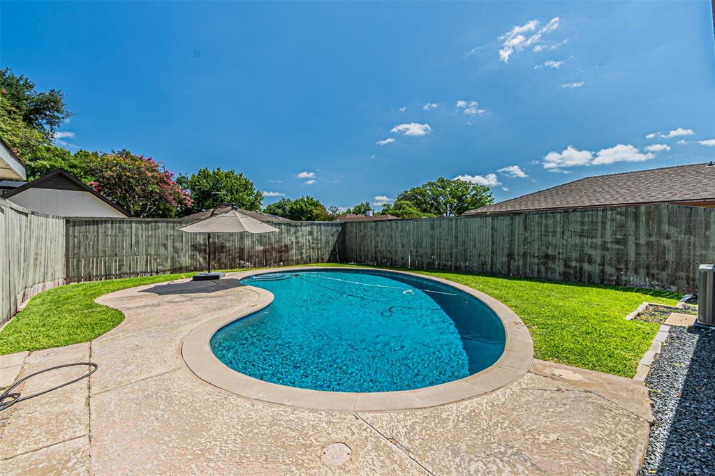 Prestonwood 03 - Residential