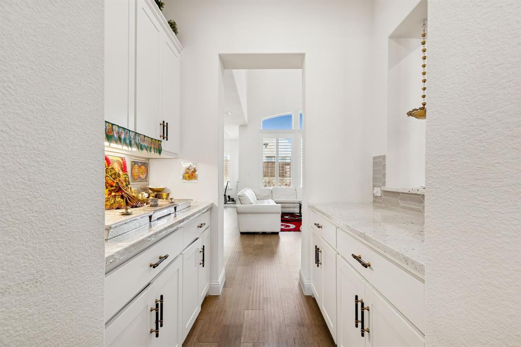 Mustang Lakes Ph Six - Residential