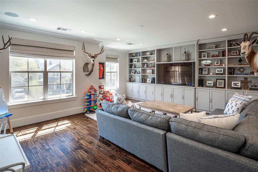 Briarwood - Residential