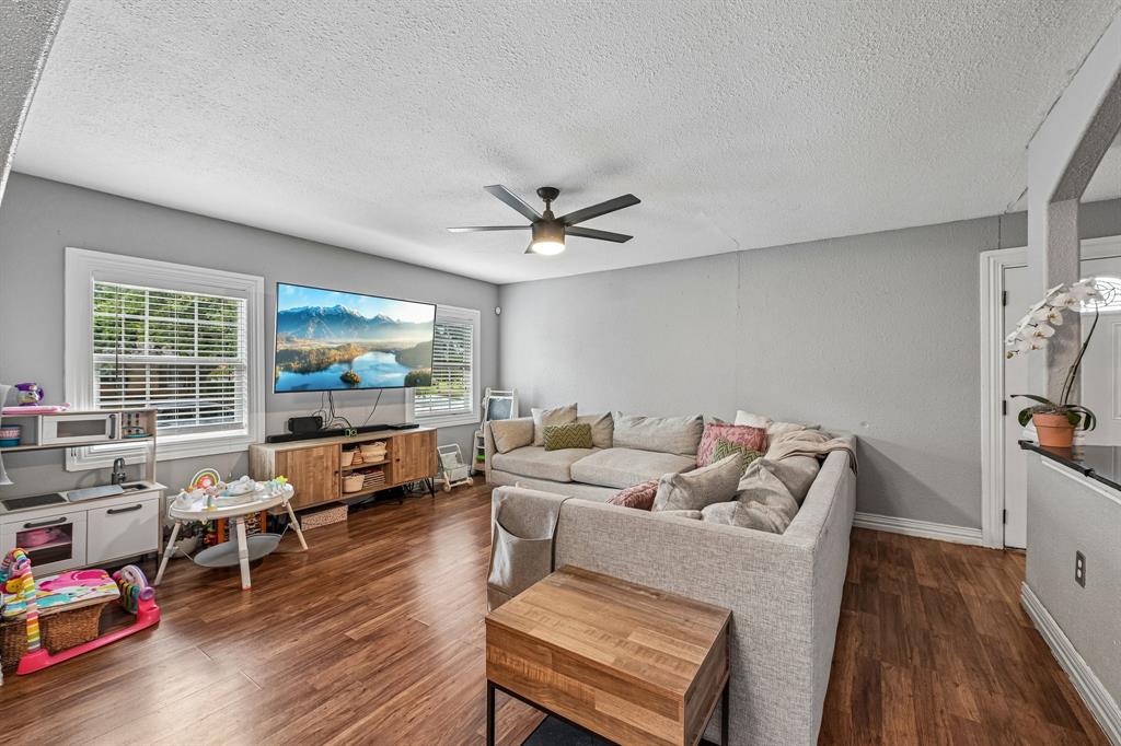Lake Park Village 03 - Residential