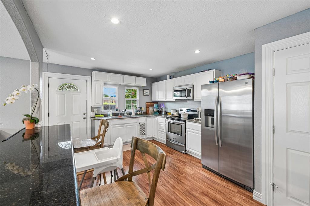 Lake Park Village 03 - Residential