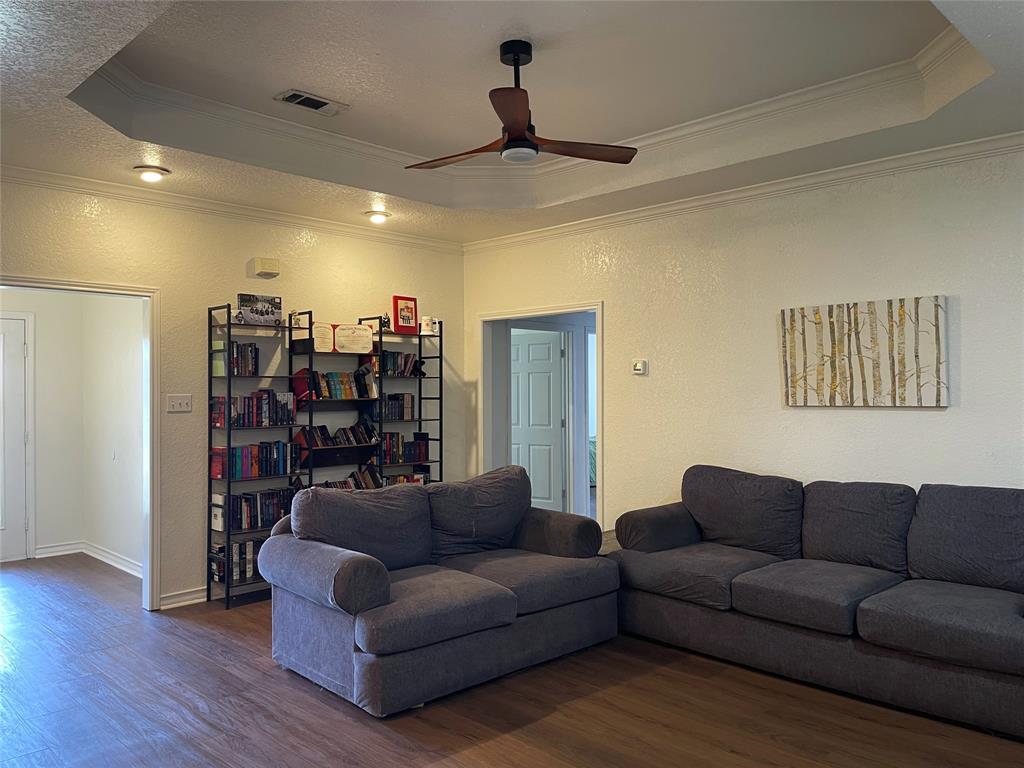 Meadow Rdg Ph - Residential