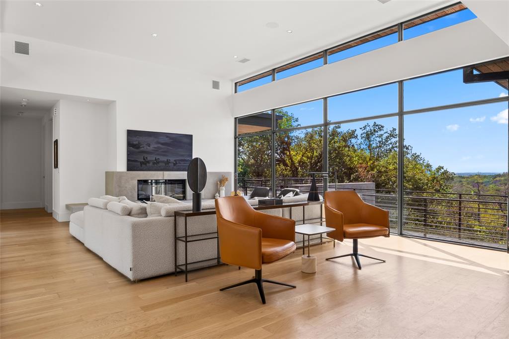 Franklin Hills - Residential