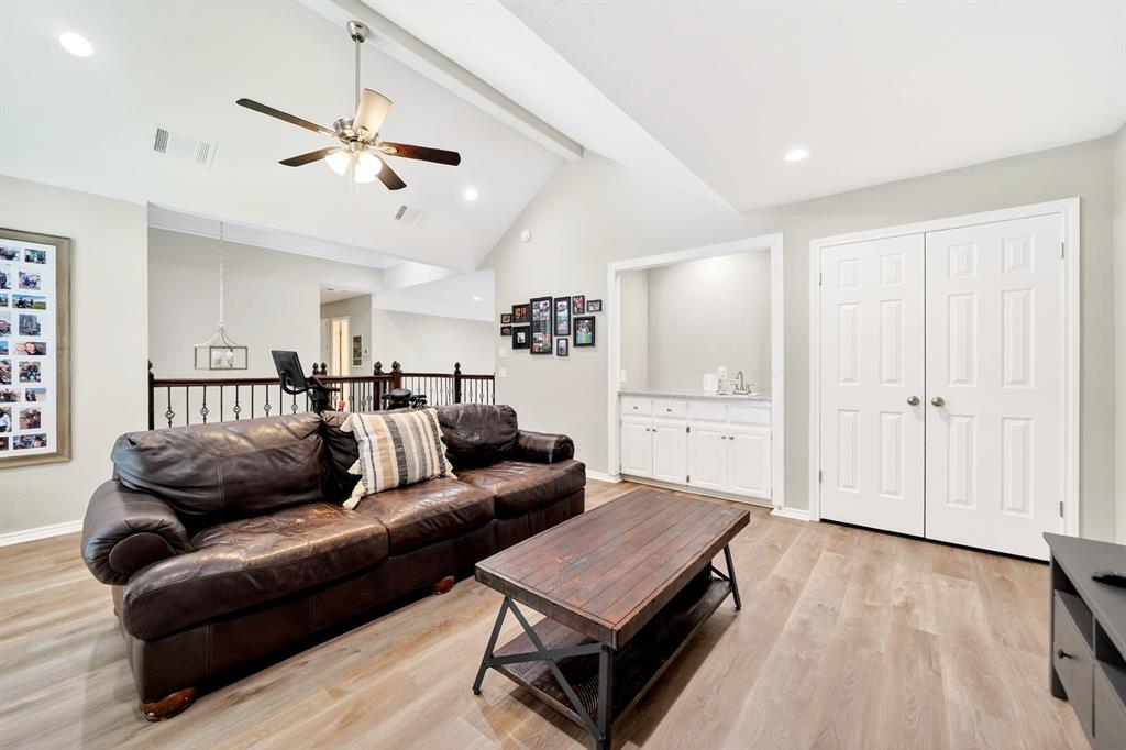 Lakeshore Park Estates - Residential