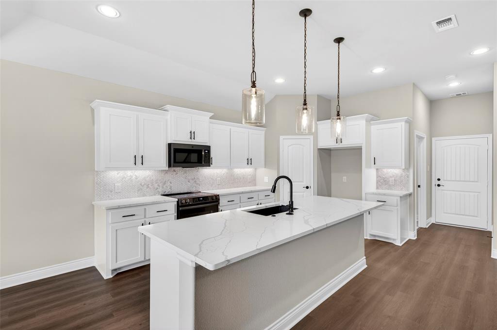 Ellis Estates Phase 2 - Residential