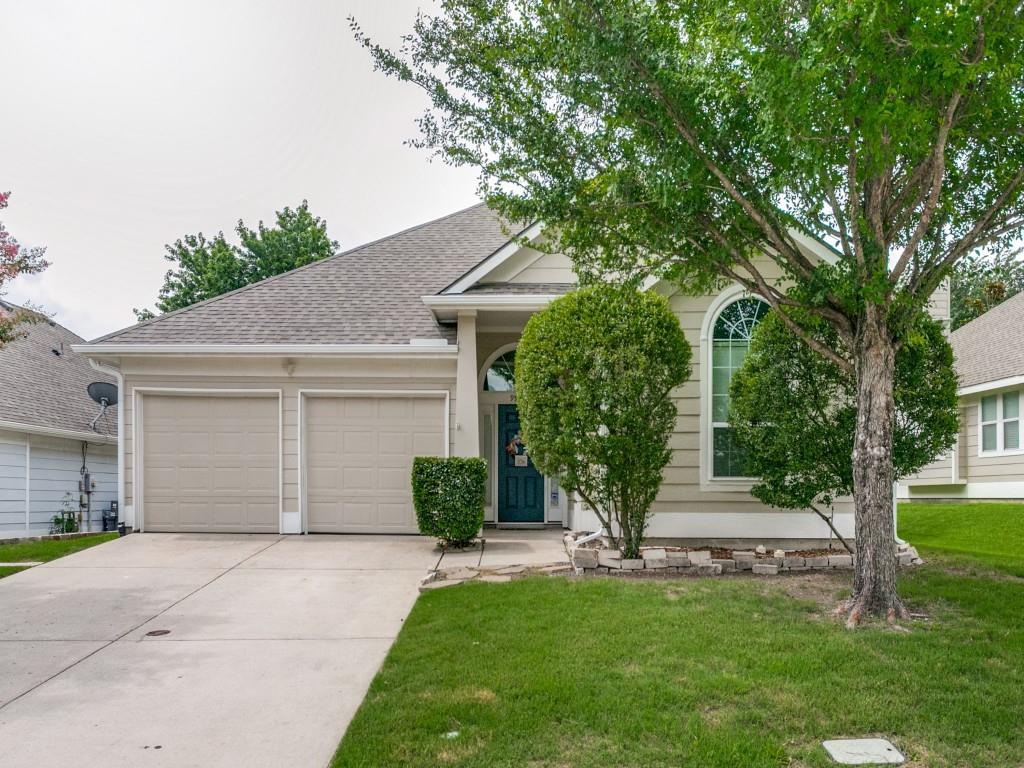 Welcome home to 9941 Northgate Dr.  This north-facing 4 bedroom, 2 bath home is located in the acclaimed Frisco ISD and nestled within the Winsor Meadows at Westridge community. Featuring a new roof and carpeting, here you will find the perfect blend of comfort, convenience, privacy, and functionality. The spacious single level floor plan boasts open living space overlooking the backyard, an eat in kitchen, mudroom off garage, separate formal dining or multi use room, and the private ensuite primary is tucked away from the secondary bedrooms, offering a peaceful retreat. Whether you're looking for your first home, rightsizing, or a smart investment in a thriving area, this property offers an exceptional opportunity in the heart of McKinney.