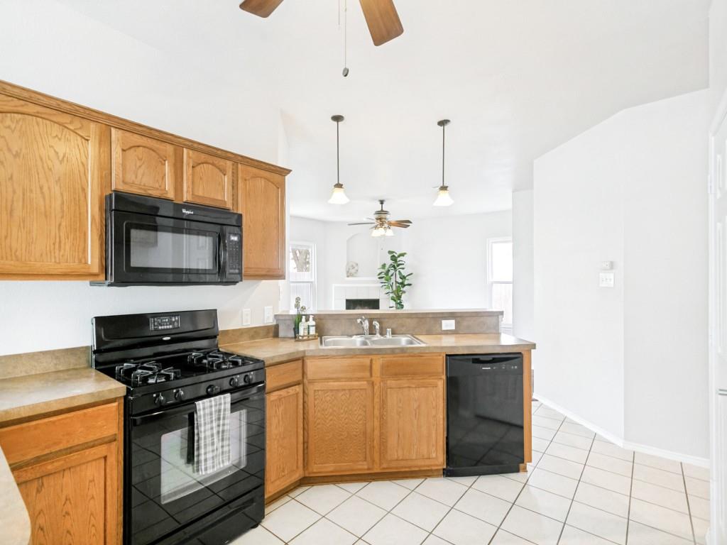 Winsor Meadows At Westridge Ph 4 - Residential