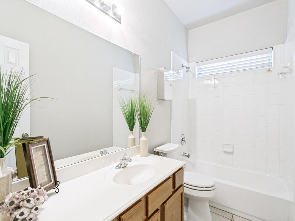 Winsor Meadows At Westridge Ph 4 - Residential