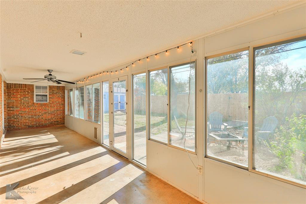 Wychwood Plaza - Residential