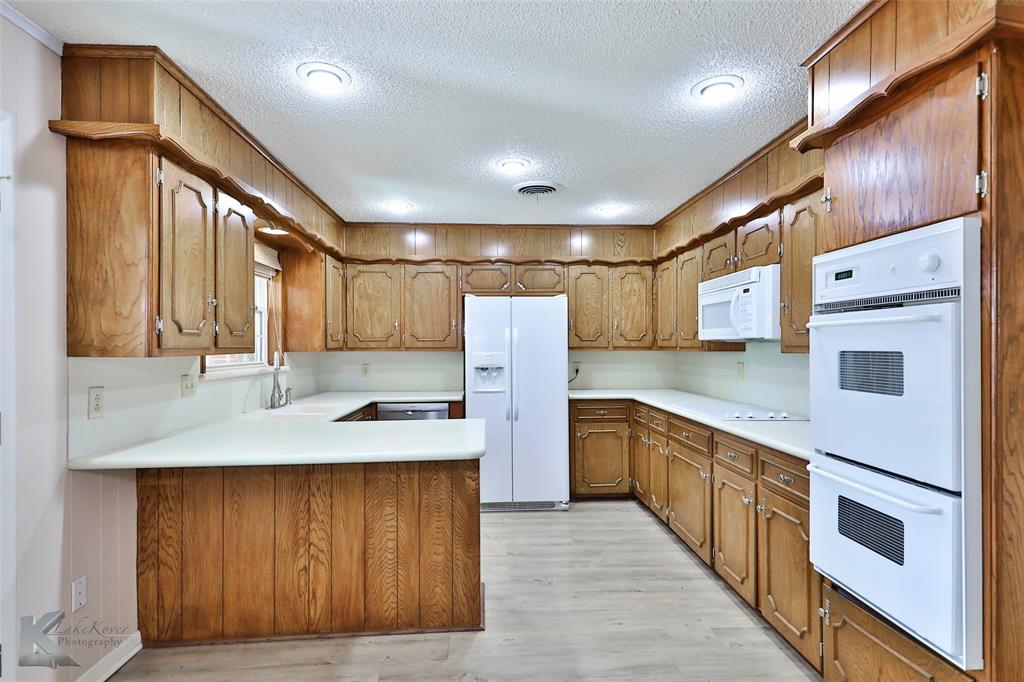 Wychwood Plaza - Residential