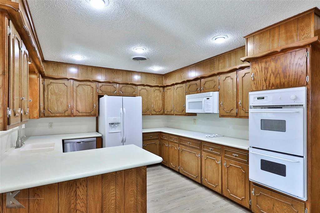 Wychwood Plaza - Residential