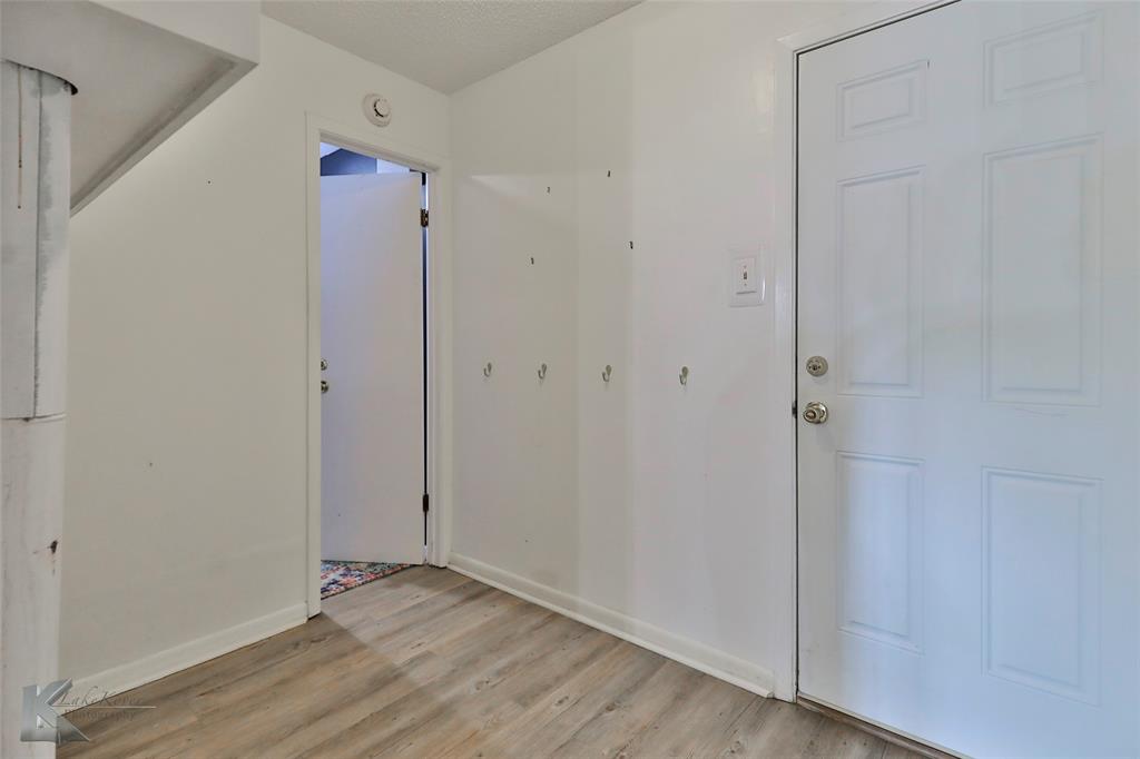 Wychwood Plaza - Residential