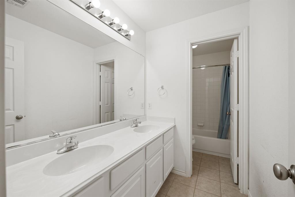 Stanford Meadow Ph Two - Residential