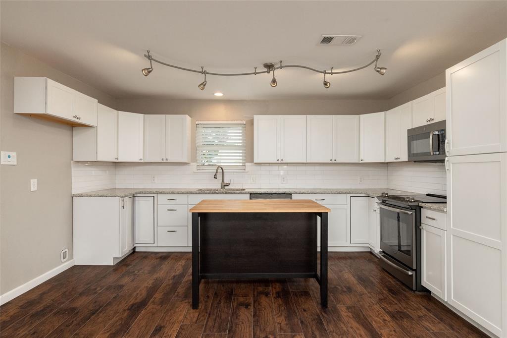 Oakwood Terrace North - Residential