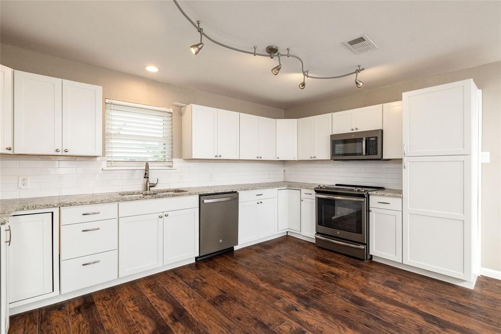 Oakwood Terrace North - Residential