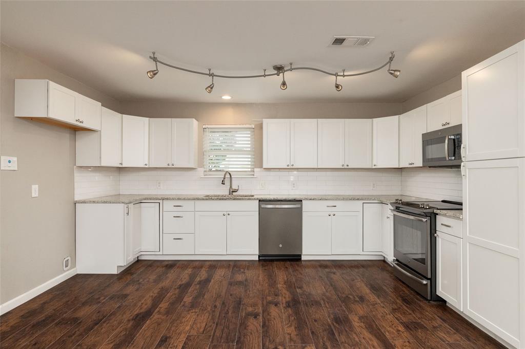 Oakwood Terrace North - Residential