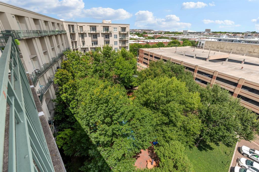 Aventura Condos - Residential