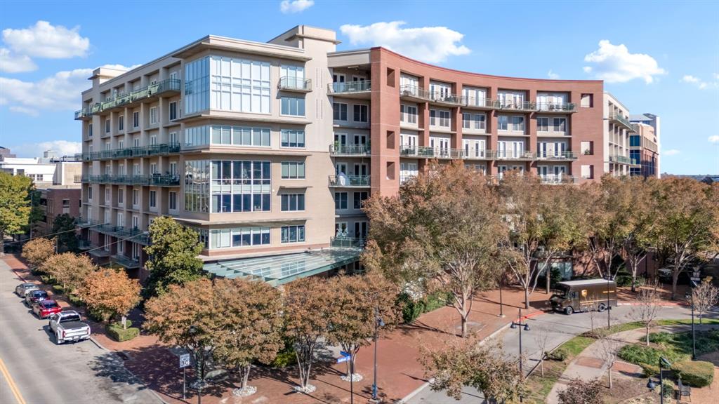 Aventura Condos - Residential