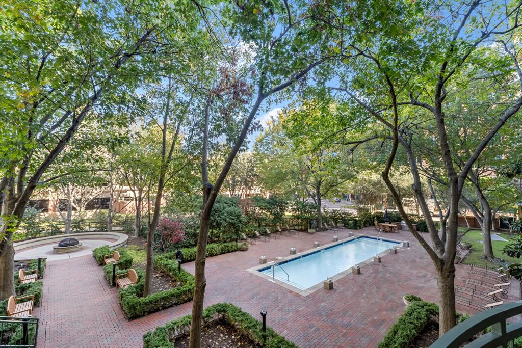 Aventura Condos - Residential