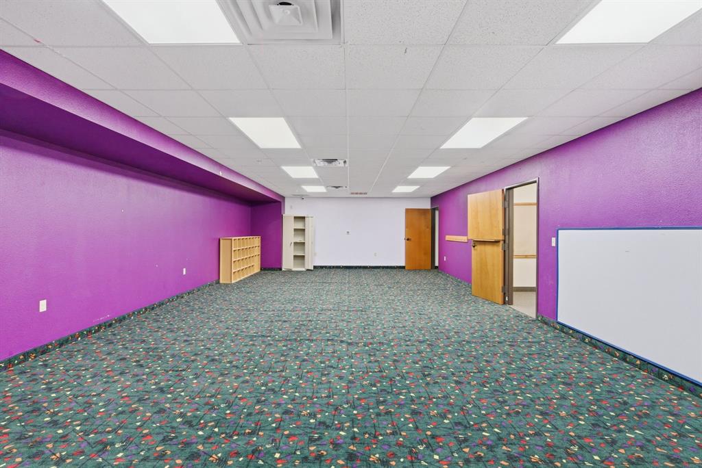 Willow Park Baptist Church - Commercial Sale