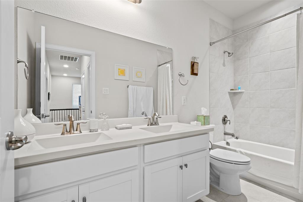 University Place Add Ph 1 - Residential Lease