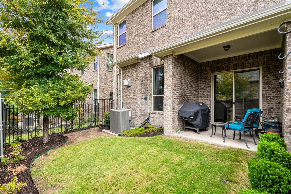 University Place Add Ph 1 - Residential Lease