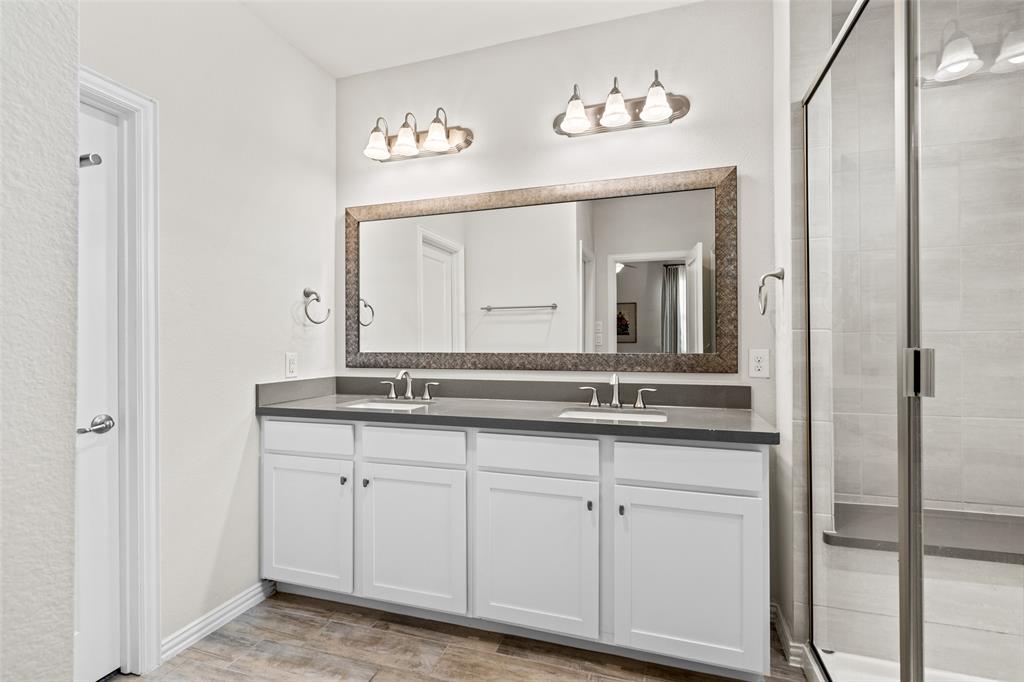 University Place Add Ph 1 - Residential Lease