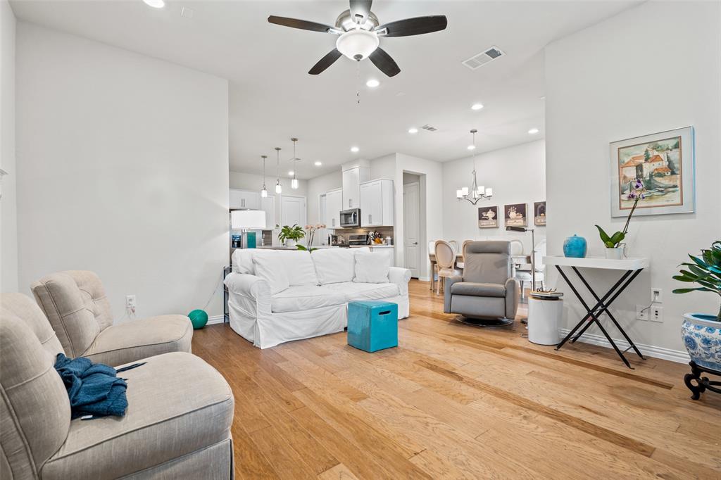 University Place Add Ph 1 - Residential Lease