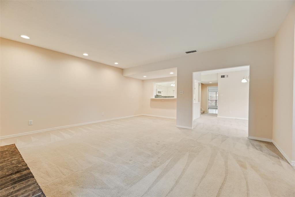 Silvertree Square - Residential