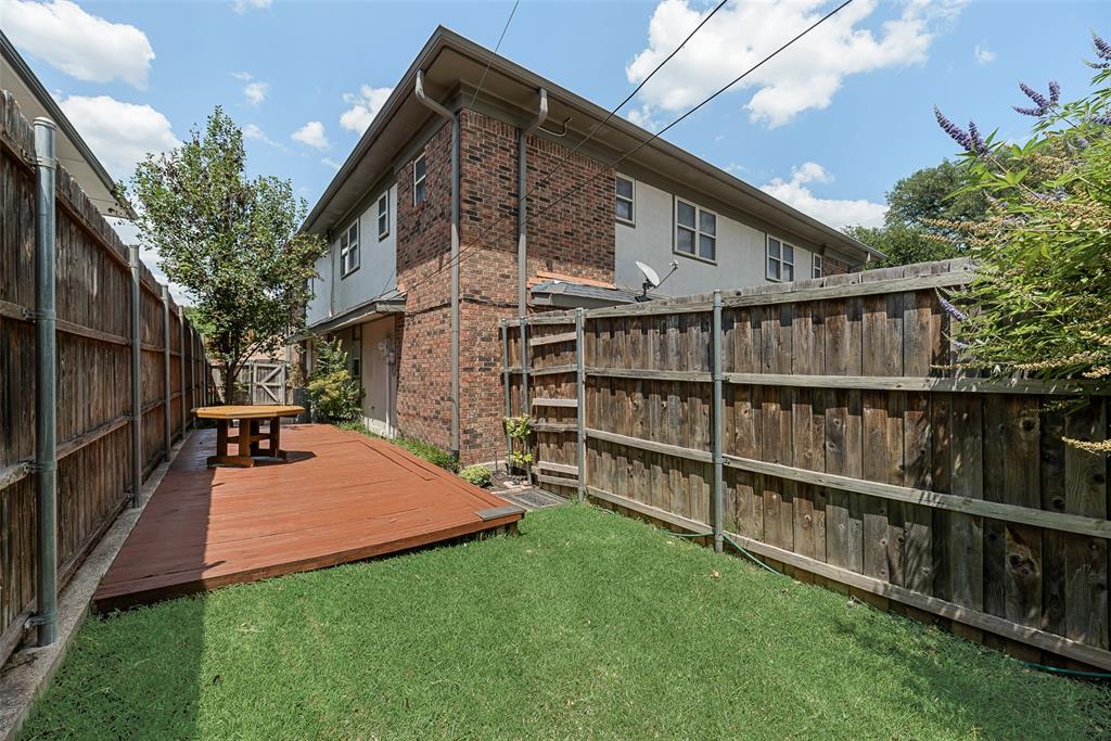 Silvertree Square - Residential