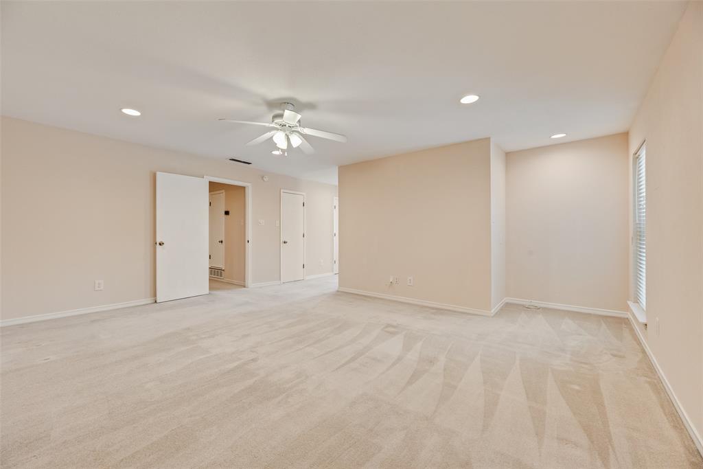 Silvertree Square - Residential