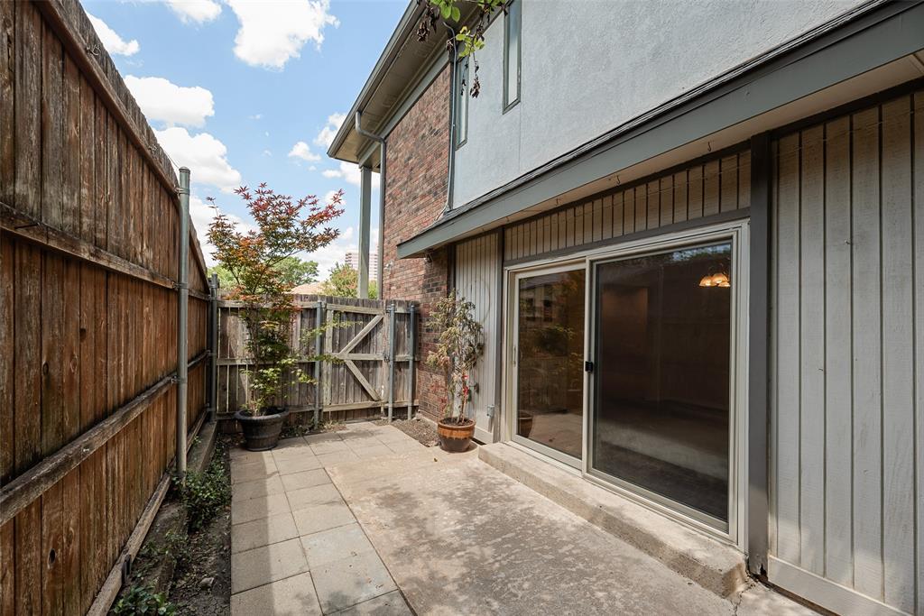 Silvertree Square - Residential