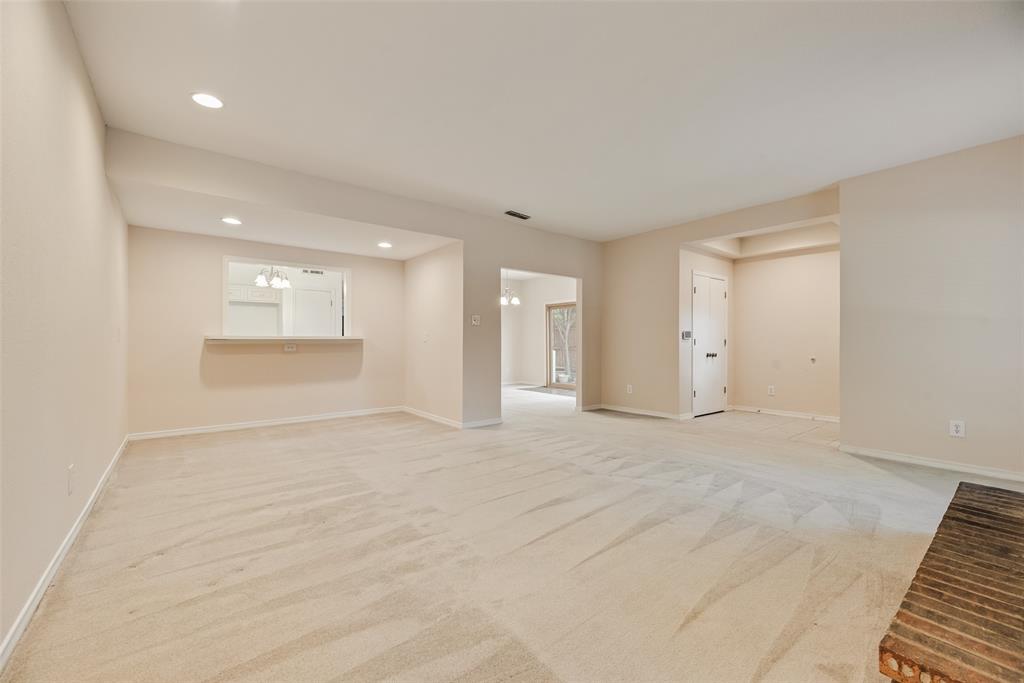 Silvertree Square - Residential