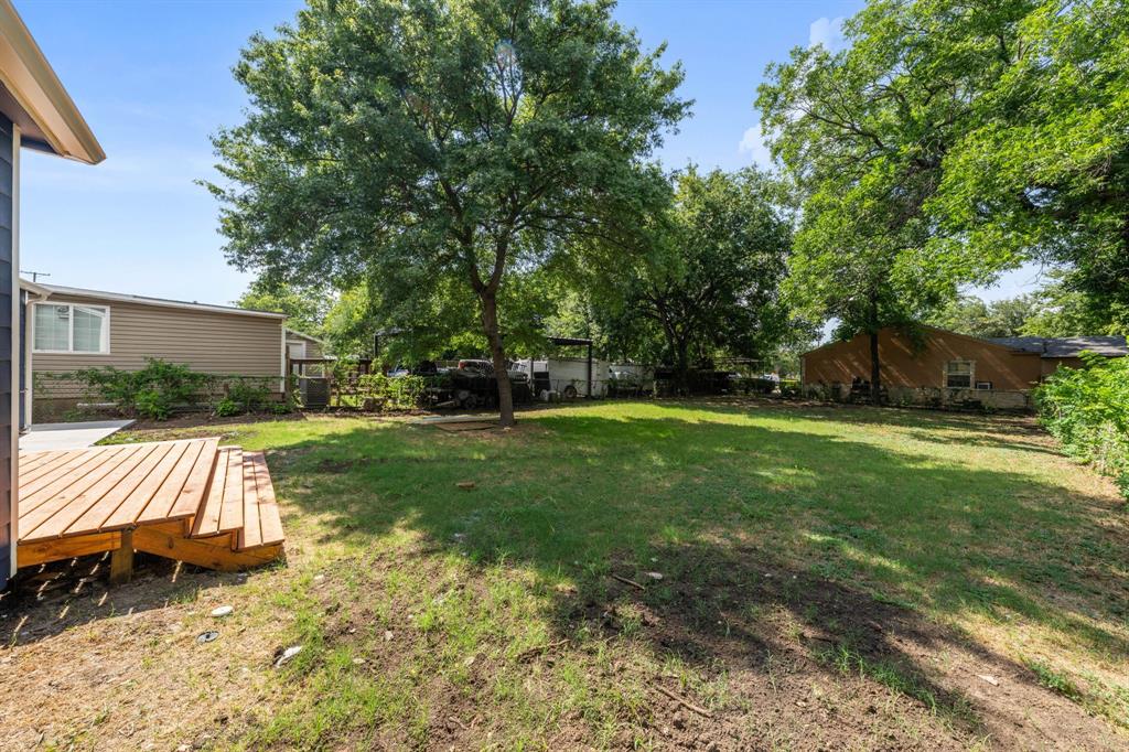 Bluebonnet Lawn - Residential