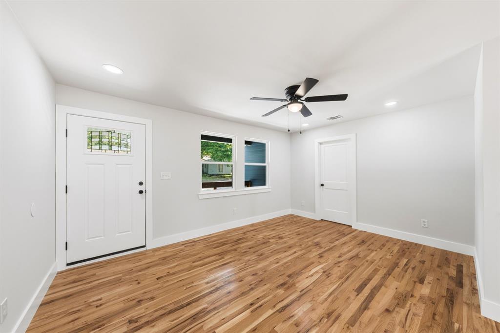 Bluebonnet Lawn - Residential