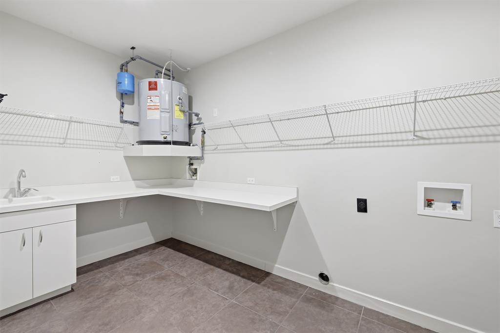 One Montgomery Plaza Residence Condo - Residential